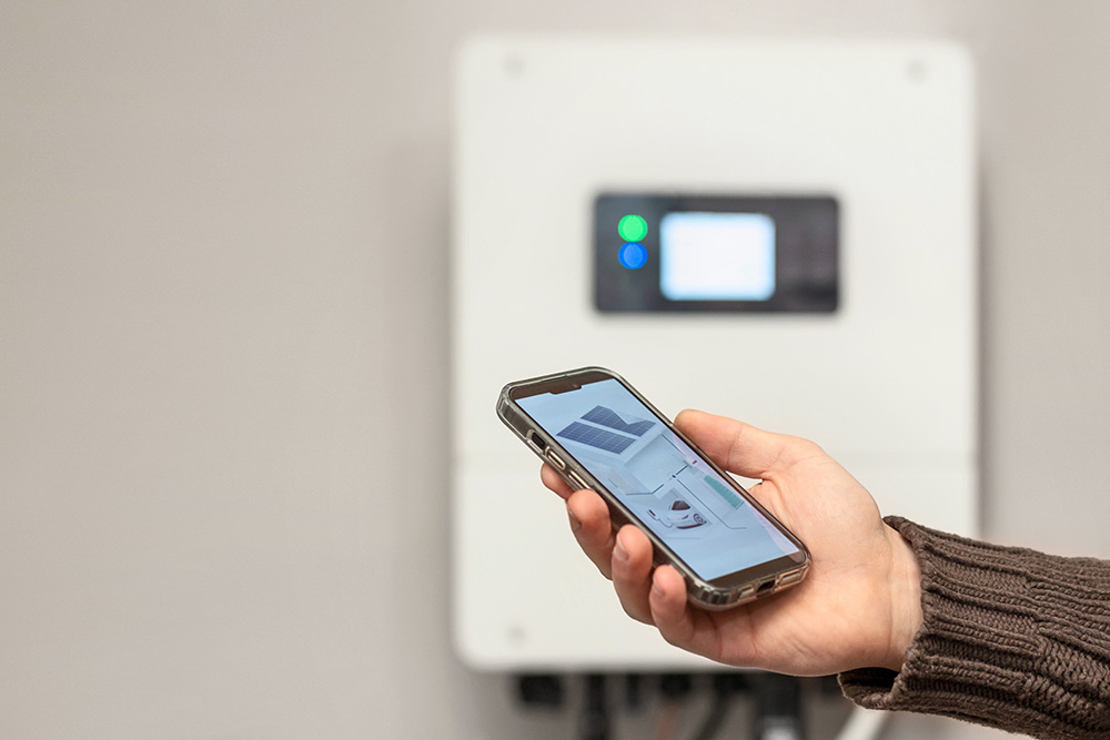 Intelligente App-Steuerung eines Stromspeichers für eine effiziente Energienutzung.